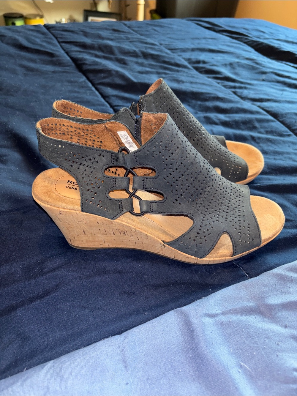 Rockport Black Perforated Suede Wedge Sandals Women’s 9.5M